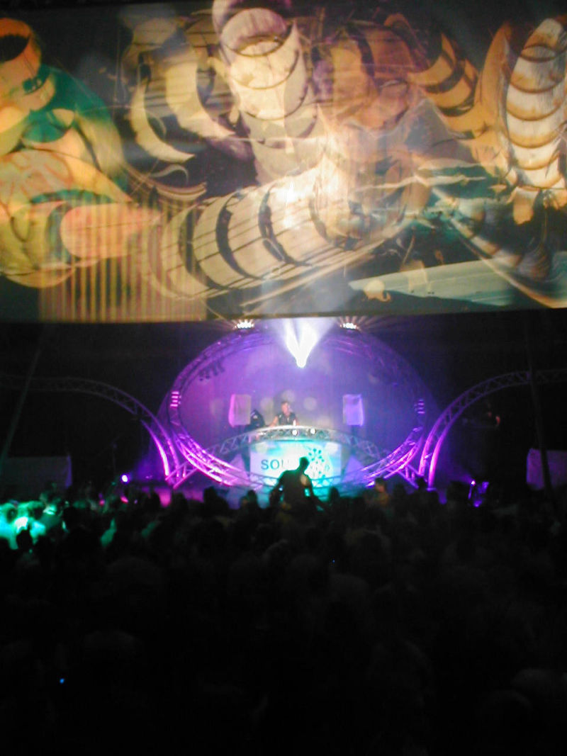 Lovefields, landgraaf, visuals, projections, judocus, slides, dia, 2002, armin, van, buuren
