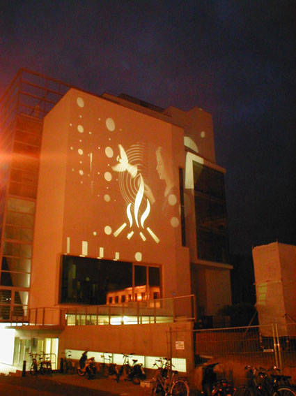 Booch, festival, glaspaleis, visuals, outdoor, projections, judocus, heerlen, 2004, gevel, projecties