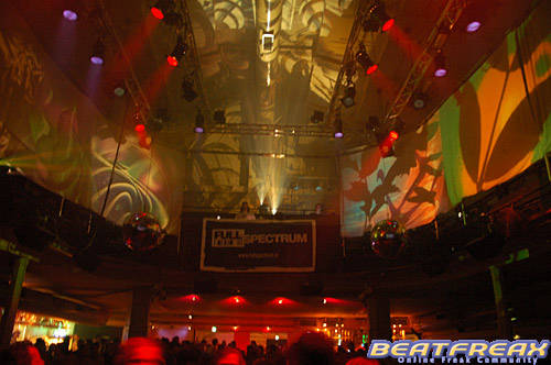Full, Spectrum, Tivoli, Utrecht, judocus, visuals, vj, projections
