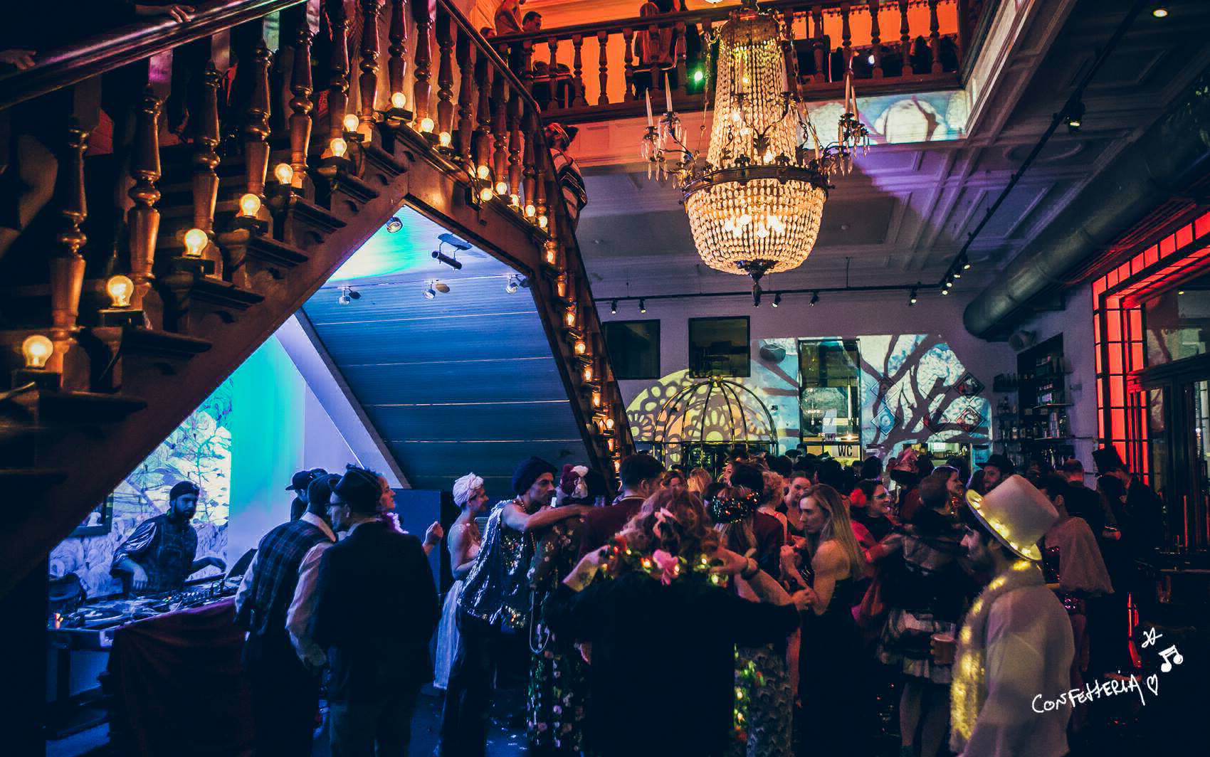 Confettaria, DeBalie, projections, visuals, judocus, slidesinmotion, amsterdam, newyearsday, 2018