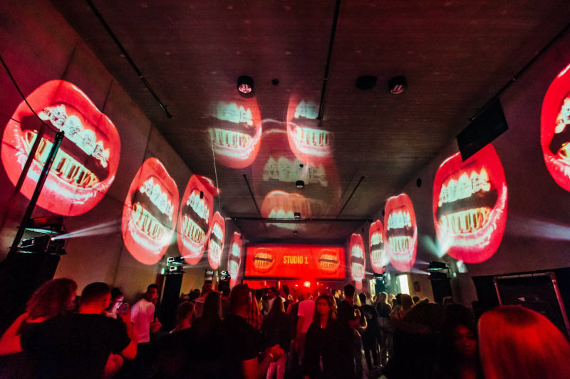 Ade, 2019, Circoloco, visuals, mediahaven, judocus, slidesinmotion, loveland, projections.