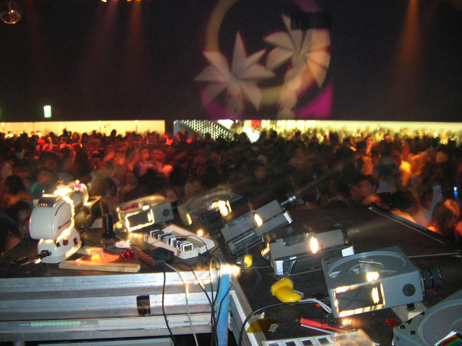 judocus, vj, luxurush, HMH, visuals, amsterdam, projections, event, dance