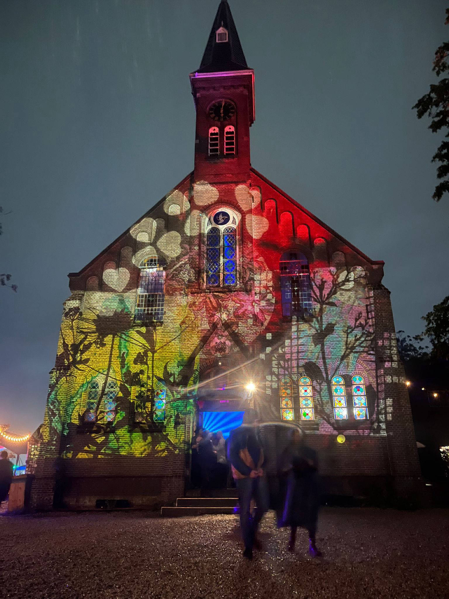 Landjuweel, 2023, Ruigoord, projecties, judocus, visuals, kerk